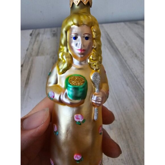 Patricia breen ? girl bowl spoon Carnation ornament Xmas tree - Picture 2 of 8